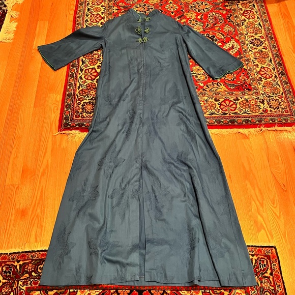 David Brown Dresses & Skirts - Vintage David Brown Robe/ Dress size S
